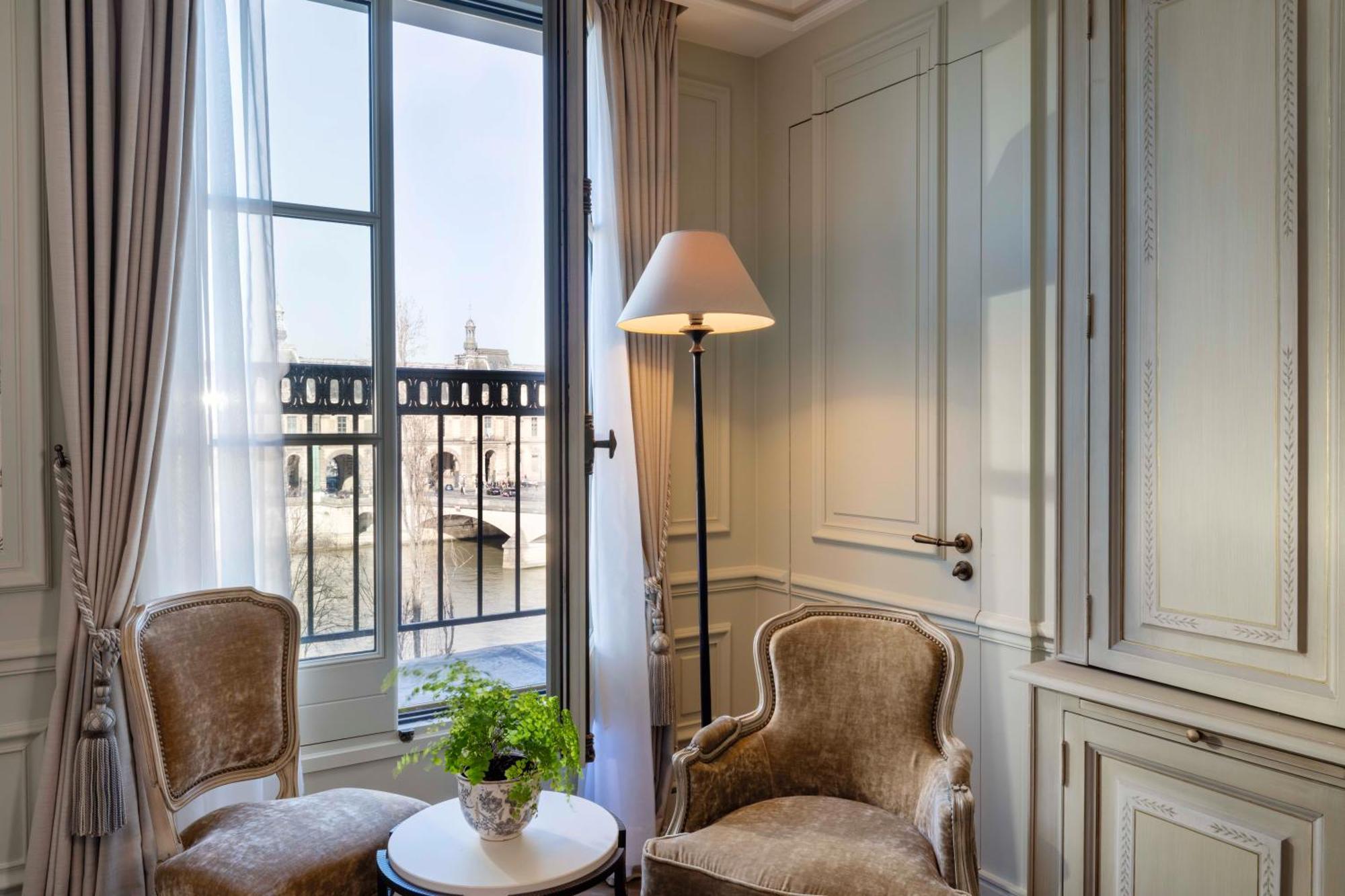 Hotel Du Quai Voltaire París Exterior foto