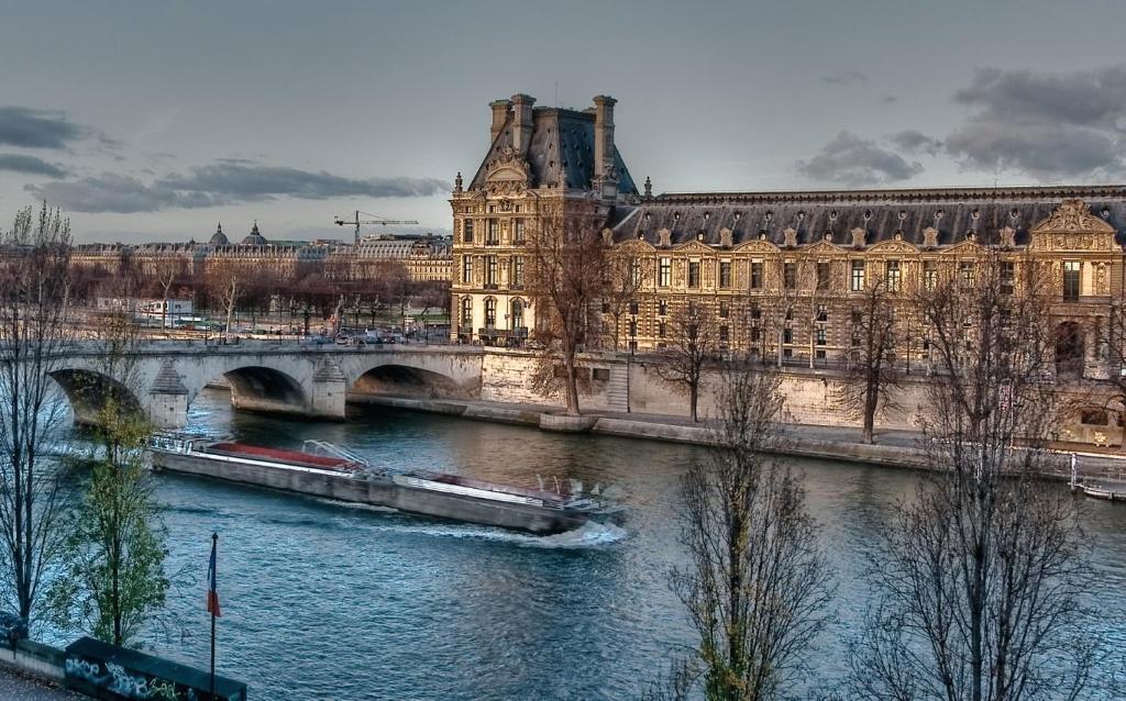 Hotel Du Quai Voltaire París Habitación foto